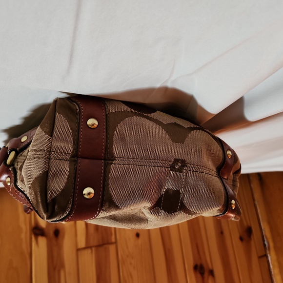 Coach Handbag-Authentic - Picture 2 of 5